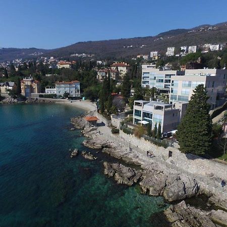 Villa Arentz Residence - Side Sea View Apartments Opatija Luaran gambar